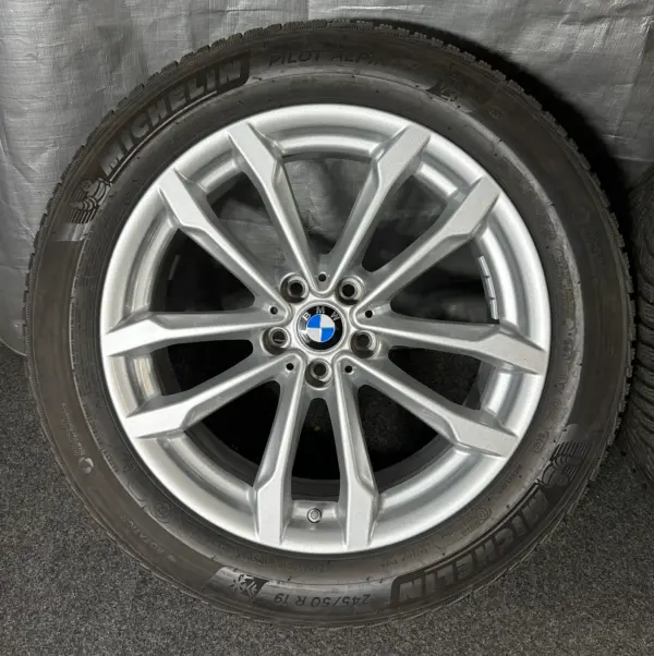 BMW X3 G01 X4 G02 245/50 R19 V-Speiche 691 Winterreifen – Bild 5