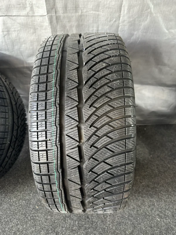 ORIGINAL BMW M2 F87 18 ZOLL STYLING 640 M Winterreifen – Bild 7