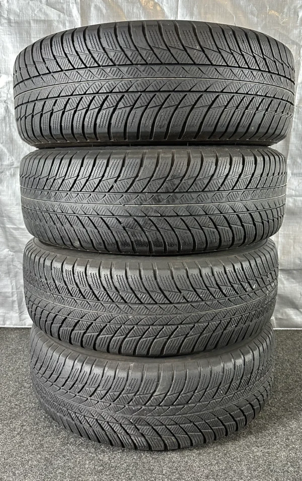 BMW X3 G01 X4 G02 225/60 R18 Styling 688 Winterreifen – Bild 8
