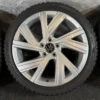 ORIGINAL VW GOLF 8 225/40 R18 Bergamo Winterreifen 5H0601025M – Bild 3