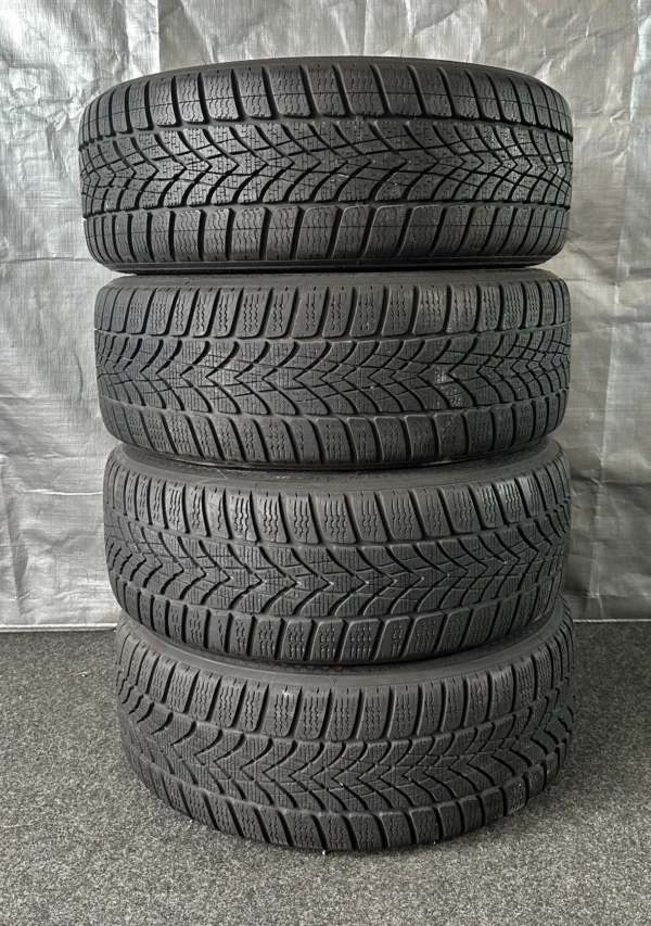 Mini One Cooper S F55 F56 F57 205/45 R17 Winterreifen Cosmosspoke – Bild 9