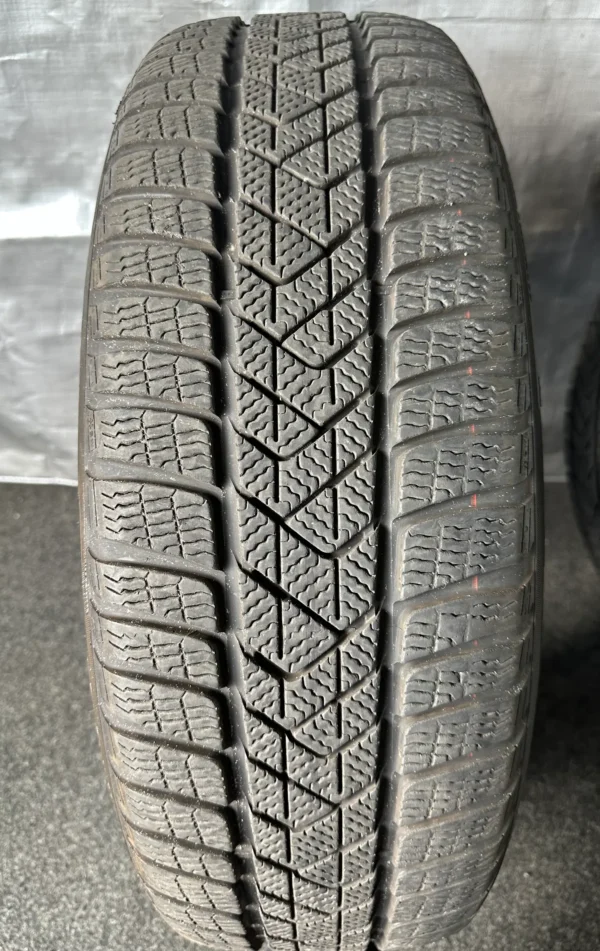 BMW X3 G01 X4 G02 225/60 R18 Styling 688 Winterreifen – Bild 10